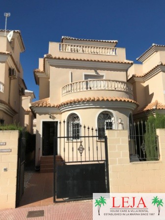 LJ00107 – A Lovely Detached 3 Bedroom, 2 Bathroom villa. (Sleeps 6)