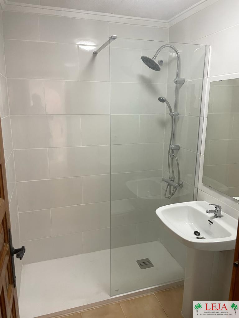 LJ00125 – A Mid terrace 2 Bedroom, 2 bathroom model “Fina” bungalow Sleeps 4