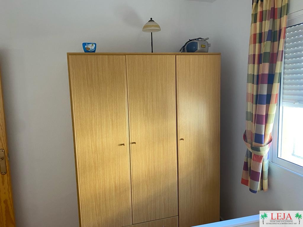 LJ00101 – A Beautifully presented 3 bedroom,1 bathroom Quad property offering a modern furnishings, large solarium with glazed in summer house