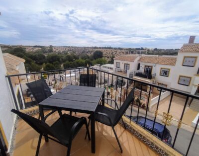 LJ00124 – Lovely top floor 3 bedroom, 1 bathroom apartment on Marina del Mar phase 1 with shared pool