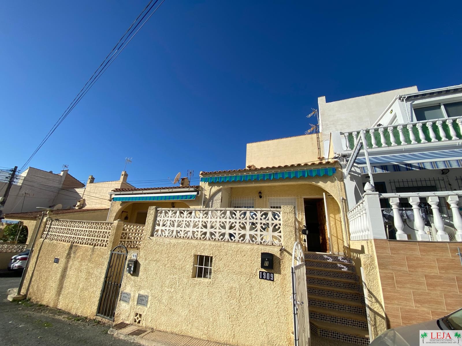 LJ00137 – A beautiful reformed 1 bedroom, 1 bathroom “Josefina” model property located in Parque Nalon