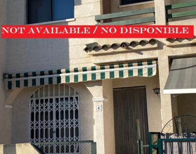 LJ00145 – A traditionally presented 2 bedroom, 2 bathroom, located on Urb El Oasis