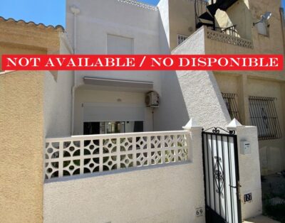 LJ00139 – A beautiful reformed “Evita” property on 3 floors with 2 bedrooms, 1 bathroom Located in parque Thamesis – Sleeps 4