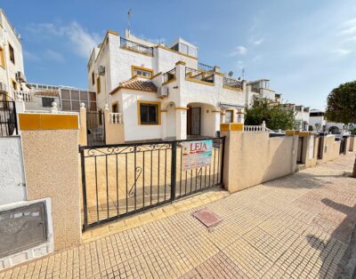 LJ00157 – A lovely Quad property model Isabel with a communal swimming pool